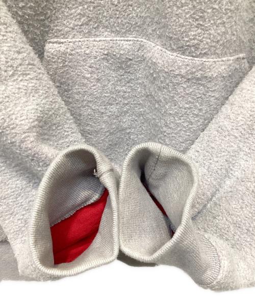 SUPREME（シュプリーム）SUPREME (シュプリーム) プルオーバーパーカー グレー サイズ:Ｓの古着・服飾アイテム