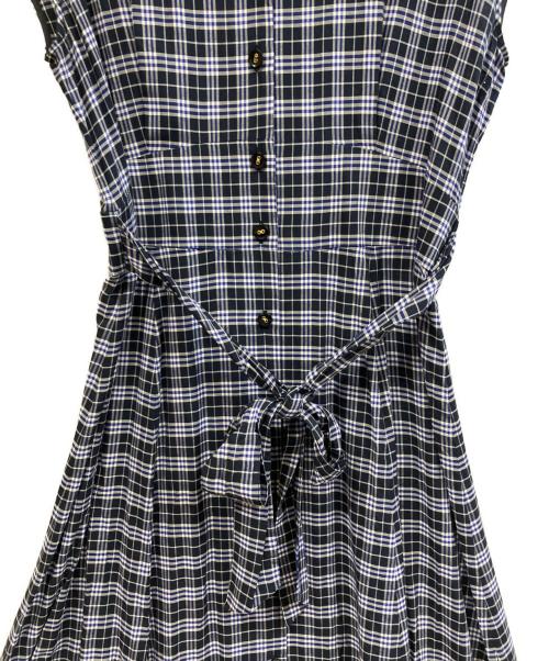 BURBERRY BLUE LABEL（バーバリー ブルー レーベル）BURBERRY BLUE LABEL (バーバリー ブルー レーベル) ノースリーブワンピース ネイビー サイズ:Mの古着・服飾アイテム
