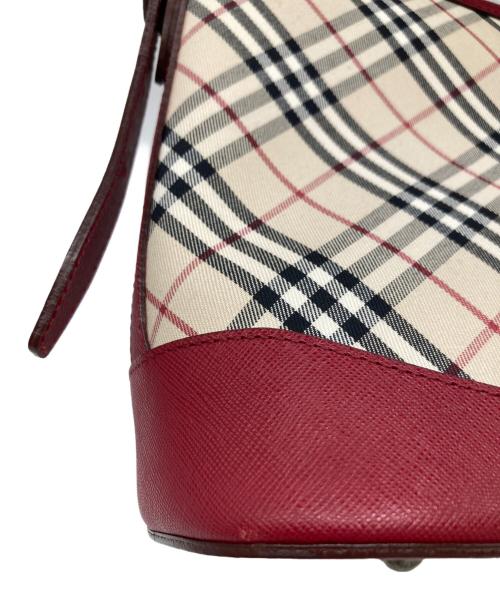 BURBERRY（バーバリー）BURBERRY (バーバリー) ショルダーバッグ レッド×ベージュの古着・服飾アイテム