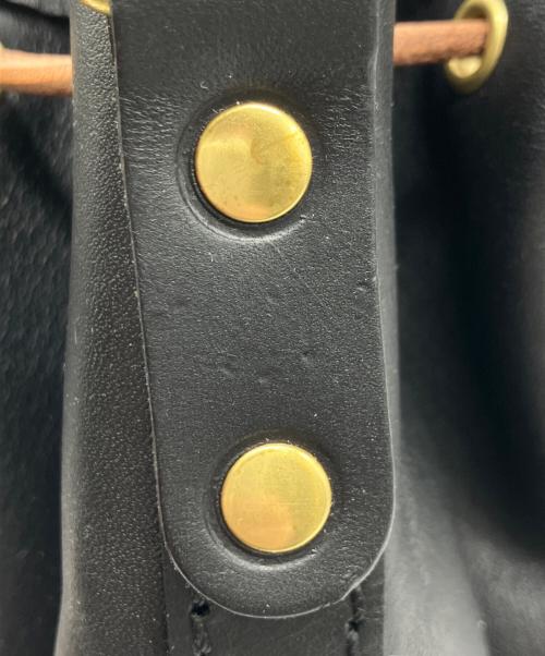 Herz（ヘルツ）Herz (ヘルツ) まんぷくショルダー 2WAYバッグ ブラック  ストラップ付 ブラックの古着・服飾アイテム