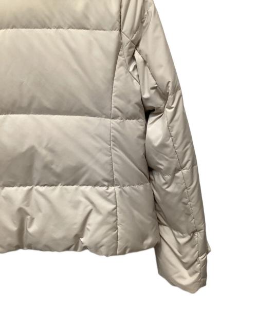 BURBERRY LONDON（バーバリーロンドン）BURBERRY LONDON (バーバリーロンドン) ダウンジャケット アイボリー サイズ:38の古着・服飾アイテム