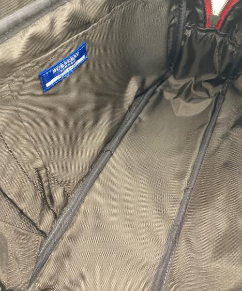 BURBERRY BLUE LABEL（バーバリー ブルー レーベル）BURBERRY BLUE LABEL (バーバリー ブルー レーベル) ハンドバッグ レッドの古着・服飾アイテム