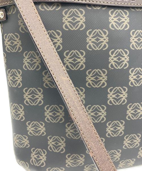 LOEWE（ロエベ）LOEWE (ロエベ) ショルダーバッグの古着・服飾アイテム