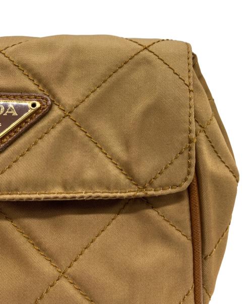 PRADA（プラダ）PRADA (プラダ) キルティングショルダーポーチ ブラウンの古着・服飾アイテム