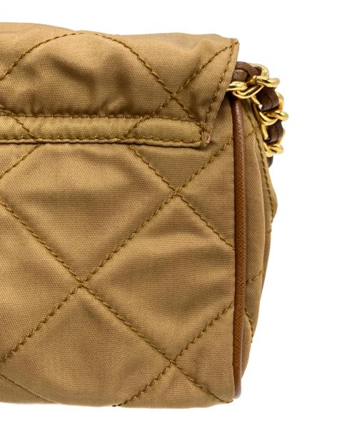 PRADA（プラダ）PRADA (プラダ) キルティングショルダーポーチ ブラウンの古着・服飾アイテム