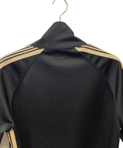 Needles（ニードルズ）Needles (ニードルズ) トラックジャケット ブラック×ゴールド サイズ:Lの古着・服飾アイテム