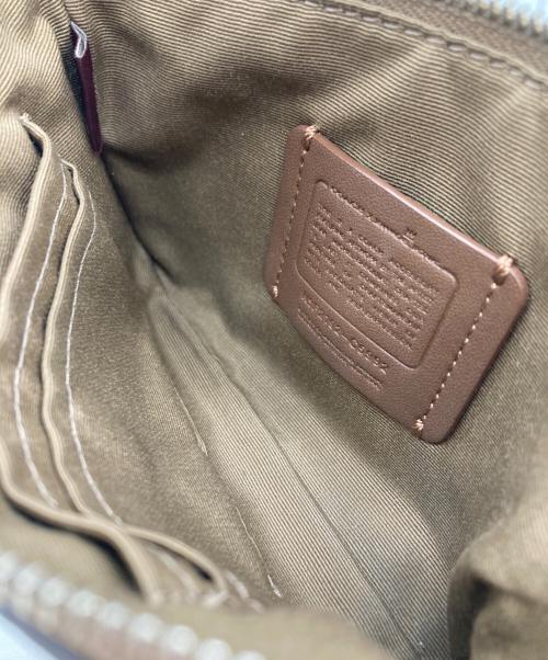COACH（コーチ）COACH (コーチ) ポーチ ベージュの古着・服飾アイテム