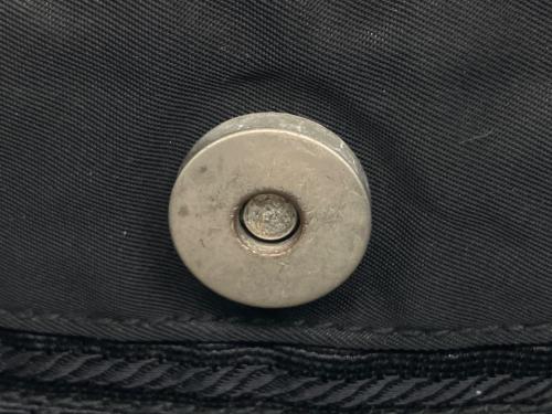 PRADA（プラダ）PRADA (プラダ) チェーンショルダーバッグ 	B6429 ブラックの古着・服飾アイテム