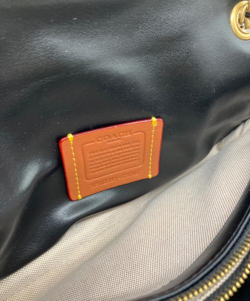 COACH（コーチ）COACH (コーチ) キルティングショルダーバッグ ブラックの古着・服飾アイテム