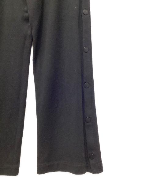 Maison Margiela（メゾンマルジェラ）Maison Margiela (メゾンマルジェラ) サイドボタンスウェットパン ブラック サイズ:38の古着・服飾アイテム