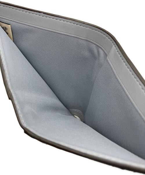 COACH（コーチ）COACH (コーチ) 2つ折り財布 グレーの古着・服飾アイテム