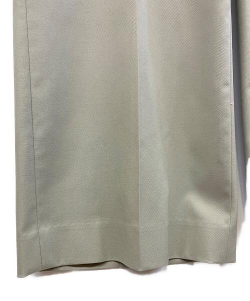 SHIPS（シップス）SHIPS (シップス) スラックス オリーブ サイズ:38 未使用品の古着・服飾アイテム