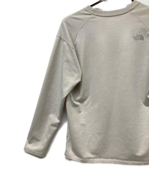 THE NORTH FACE（ザ ノース フェイス）THE NORTH FACE (ザ ノース フェイス) 長袖カットソー ベージュ サイズ:Sの古着・服飾アイテム