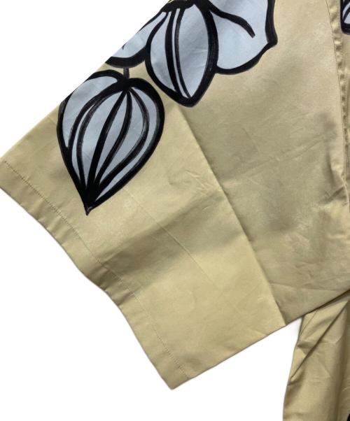 PRADA（プラダ）PRADA (プラダ) 半袖シャツ ベージュ サイズ:Ｍの古着・服飾アイテム