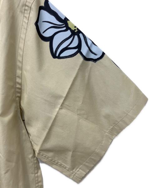 PRADA（プラダ）PRADA (プラダ) 半袖シャツ ベージュ サイズ:Ｍの古着・服飾アイテム