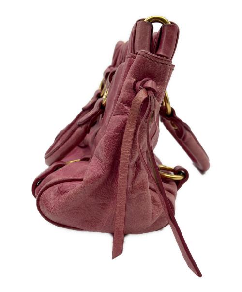 MIU MIU（ミュウミュウ）MIU MIU (ミュウミュウ) ２WAYレザーハンドバッグ ピンクの古着・服飾アイテム