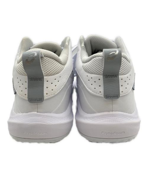 asics（アシックス）asics (アシックス) バスケットボールシューズ ホワイト サイズ:24.5cmの古着・服飾アイテム