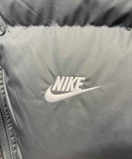 NIKE（ナイキ）NIKE (ナイキ) クラブパファージャケット グレー サイズ:Sの古着・服飾アイテム