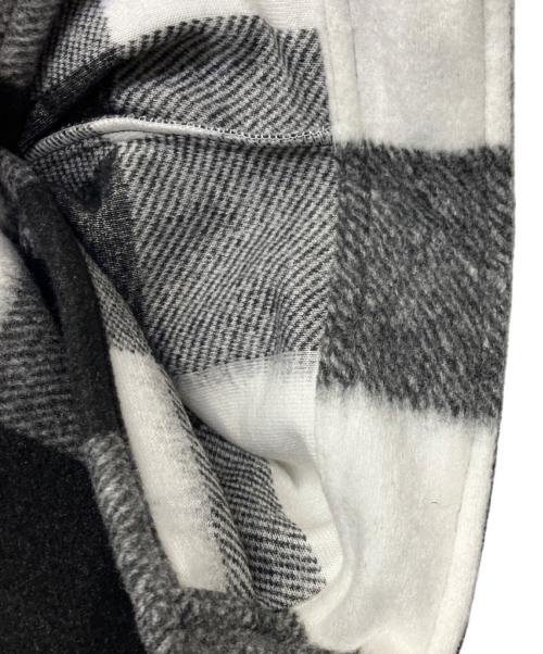 NIKE SB（ナイキエスビー）NIKE SB (ナイキエスビー) シャツジャケット ブラック×ホワイト サイズ:XXLの古着・服飾アイテム