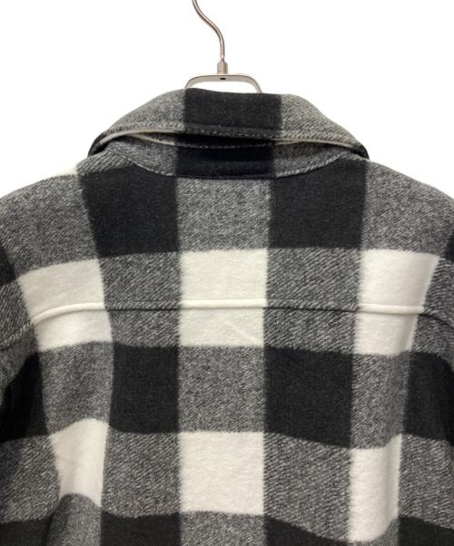 NIKE SB（ナイキエスビー）NIKE SB (ナイキエスビー) シャツジャケット ブラック×ホワイト サイズ:XXLの古着・服飾アイテム