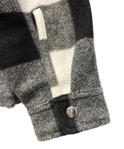 NIKE SB（ナイキエスビー）NIKE SB (ナイキエスビー) シャツジャケット ブラック×ホワイト サイズ:XXLの古着・服飾アイテム