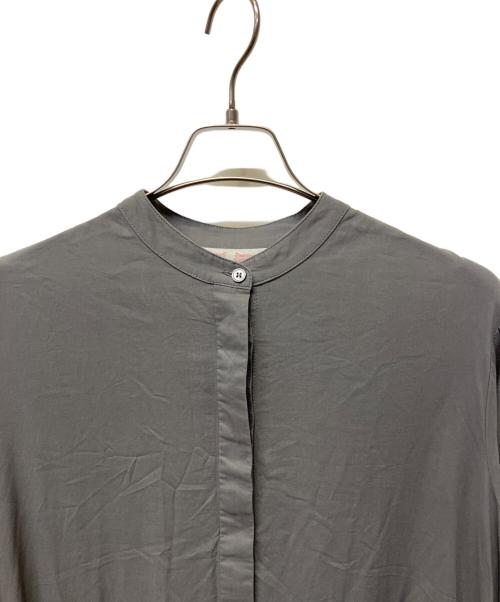 BEARDSLEY（ビアズリー）BEARDSLEY (ビアズリー) 長袖ワンピース グレー サイズ:Sの古着・服飾アイテム