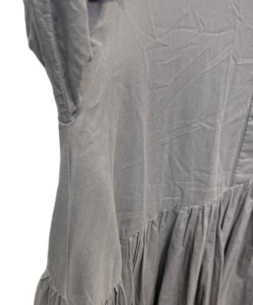 BEARDSLEY（ビアズリー）BEARDSLEY (ビアズリー) 長袖ワンピース グレー サイズ:Sの古着・服飾アイテム