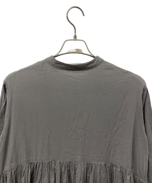 BEARDSLEY（ビアズリー）BEARDSLEY (ビアズリー) 長袖ワンピース グレー サイズ:Sの古着・服飾アイテム