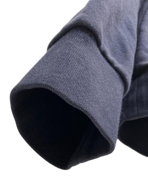 MONCLER（モンクレール）MONCLER (モンクレール) パーカー ネイビー×レッド サイズ:XXLの古着・服飾アイテム