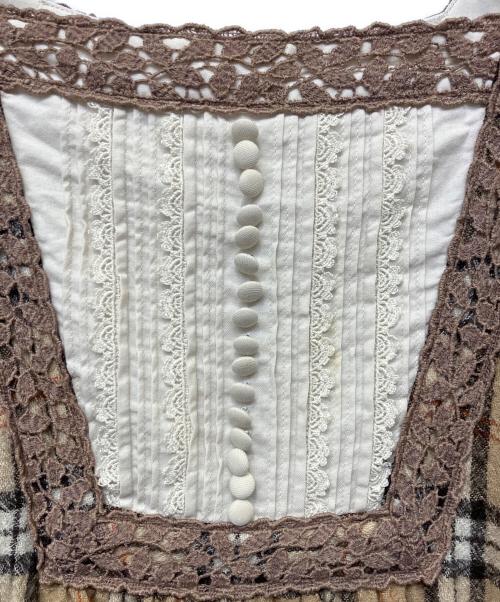 PINK HOUSE（ピンクハウス）PINK HOUSE (ピンクハウス) 半袖ワンピース ベージュ サイズ:Freeの古着・服飾アイテム