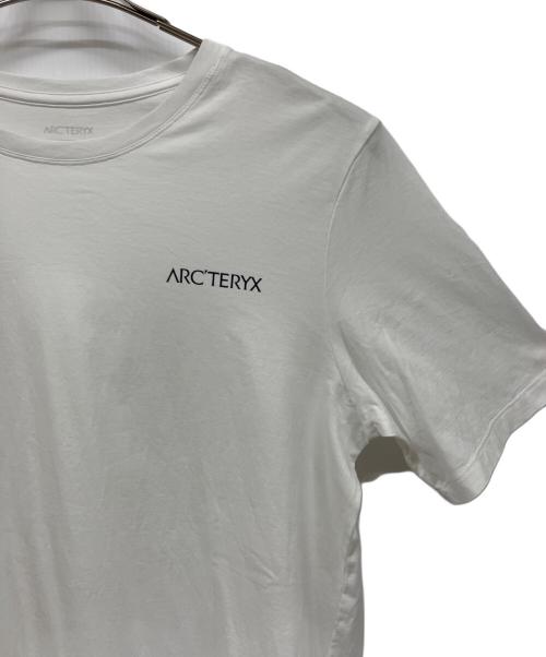 ARC'TERYX（アークテリクス）ARC'TERYX (アークテリクス) Tシャツ ホワイト サイズ:Sの古着・服飾アイテム