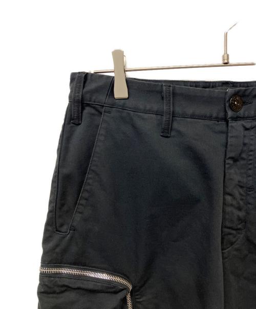 STONE ISLAND（ストーンアイランド）STONE ISLAND (ストーンアイランド) CARGO SHORTS ブラック サイズ:44の古着・服飾アイテム