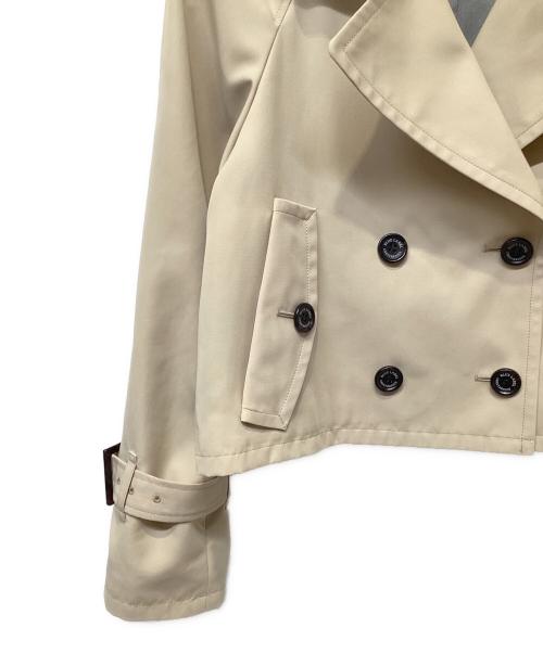 BLUE LABEL CRESTBRIDGE（ブルーレーベルクレストブリッジ）BLUE LABEL CRESTBRIDGE (ブルーレーベルクレストブリッジ) ショートトレンチコート ベージュ サイズ:40の古着・服飾アイテム