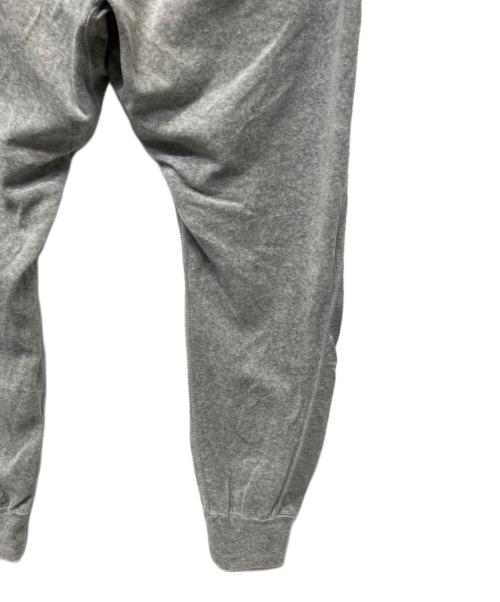 1piu1uguale3（ウノピュウノウグァーレトレ）1piu1uguale3 (ウノピュウノウグァーレトレ) ベロアパンツ グレー サイズ:Vの古着・服飾アイテム