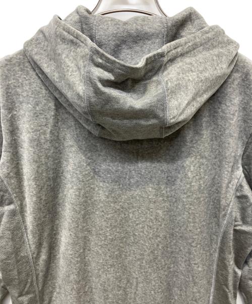 1piu1uguale3（ウノピュウノウグァーレトレ）1piu1uguale3 (ウノピュウノウグァーレトレ) ジップパーカー グレー サイズ:6の古着・服飾アイテム