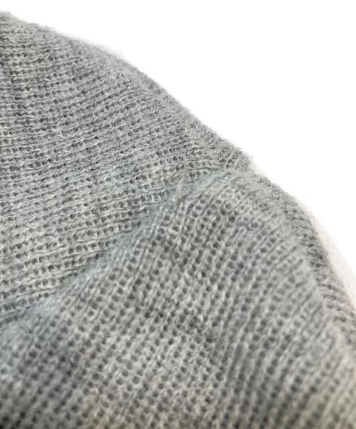 SUPREME（シュプリーム）SUPREME (シュプリーム) ニット帽 グレーの古着・服飾アイテム