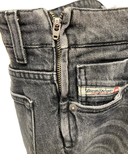 DIESEL（ディーゼル）DIESEL (ディーゼル) デニムパンツ インディゴ サイズ:30の古着・服飾アイテム