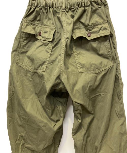 HARVESTY（ハーベスティー）HARVESTY (ハーベスティー) コットン ギャバジン オーバーパンツ カーキ サイズ:1の古着・服飾アイテム