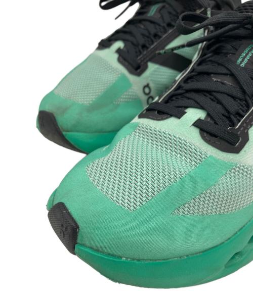 on（オン）On (オン) スニーカー グリーン サイズ:24cmの古着・服飾アイテム