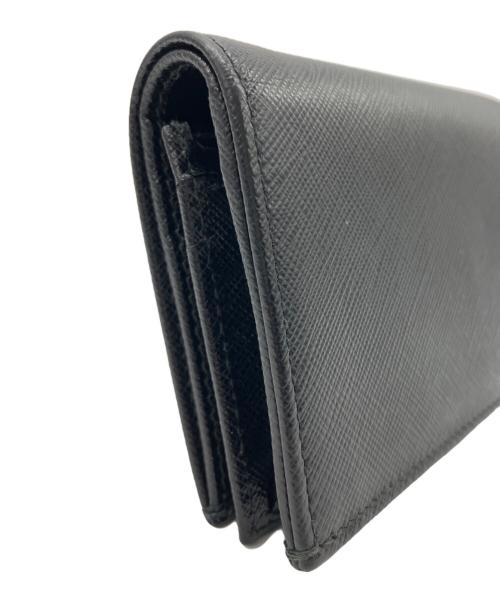 PRADA（プラダ）PRADA (プラダ) 2つ折り財布 ブラックの古着・服飾アイテム