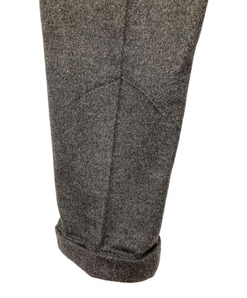 COMOLI（コモリ）COMOLI (コモリ) タックスラックス グレー サイズ:2の古着・服飾アイテム