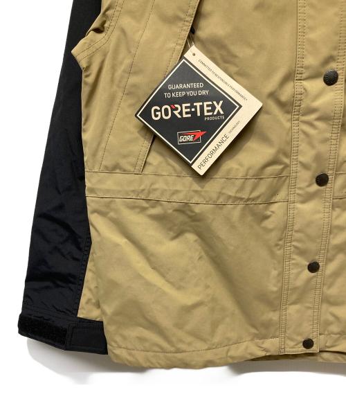 THE NORTH FACE（ザ ノース フェイス）THE NORTH FACE (ザ ノース フェイス) マウンテンライトジャケット ブラック×カーキ サイズ:L 未使用品の古着・服飾アイテム