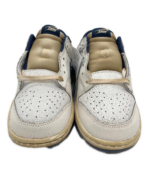 NIKE（ナイキ）NIKE (ナイキ) Stranger Things (ストレンジャーシングス) ローカットスニーカー ホワイト×ネイビー サイズ:26.5ｃｍ 未使用品の古着・服飾アイテム