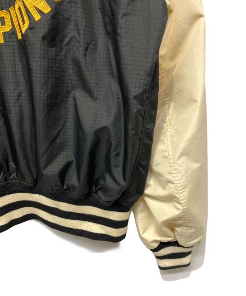 ALPHA（アルファ）ALPHA (アルファ) New Era (ニューエラ) ジップブルゾン ブラック×アイボリー サイズ:Lの古着・服飾アイテム