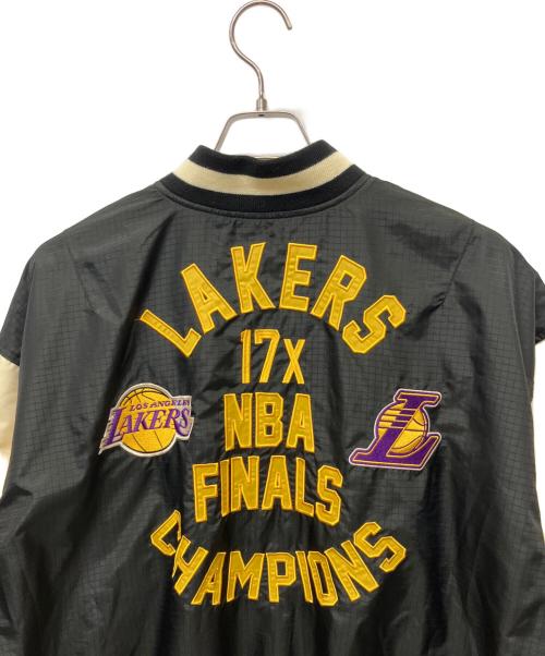 ALPHA（アルファ）ALPHA (アルファ) New Era (ニューエラ) ジップブルゾン ブラック×アイボリー サイズ:Lの古着・服飾アイテム