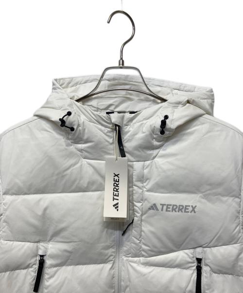 adidas（アディダス）adidas (アディダス) ダウンジャケット ホワイト サイズ:L 未使用品の古着・服飾アイテム