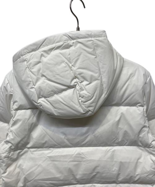 adidas（アディダス）adidas (アディダス) ダウンジャケット ホワイト サイズ:L 未使用品の古着・服飾アイテム