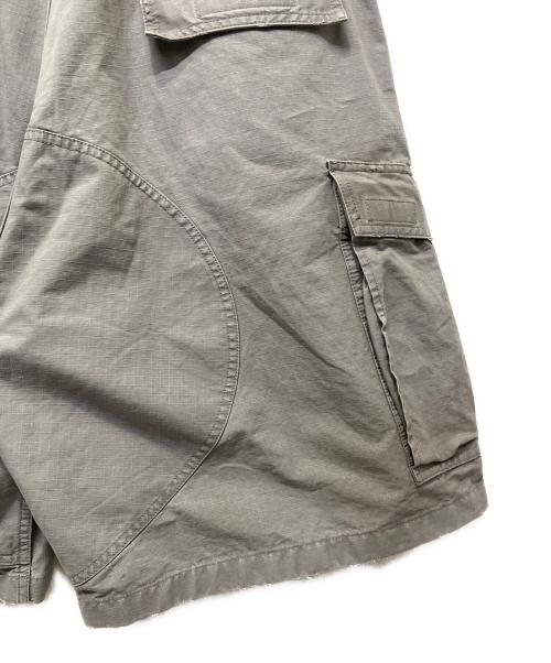 BALENCIAGA（バレンシアガ）BALENCIAGA (バレンシアガ) ハーフカーゴパンツ グレー サイズ:XSの古着・服飾アイテム