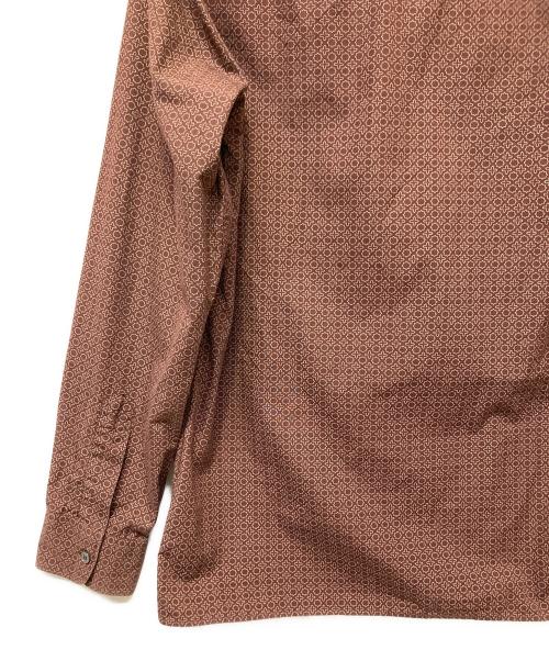 A.P.C.（アーペーセー）A.P.C. (アーペーセー) 長袖シャツ ブラウン サイズ:2の古着・服飾アイテム