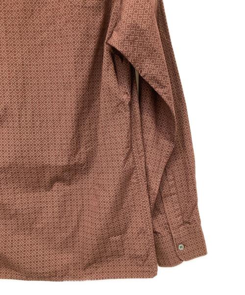 A.P.C.（アーペーセー）A.P.C. (アーペーセー) 長袖シャツ ブラウン サイズ:2の古着・服飾アイテム